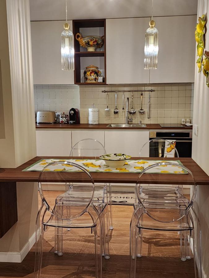 Charming Stay In Roma - Luxury Holiday Apartment Kültér fotó